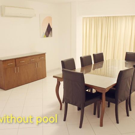 J5 Four Bedroom Villa Holiday Home In Al Wasl For Families Only 두바이 외부 사진